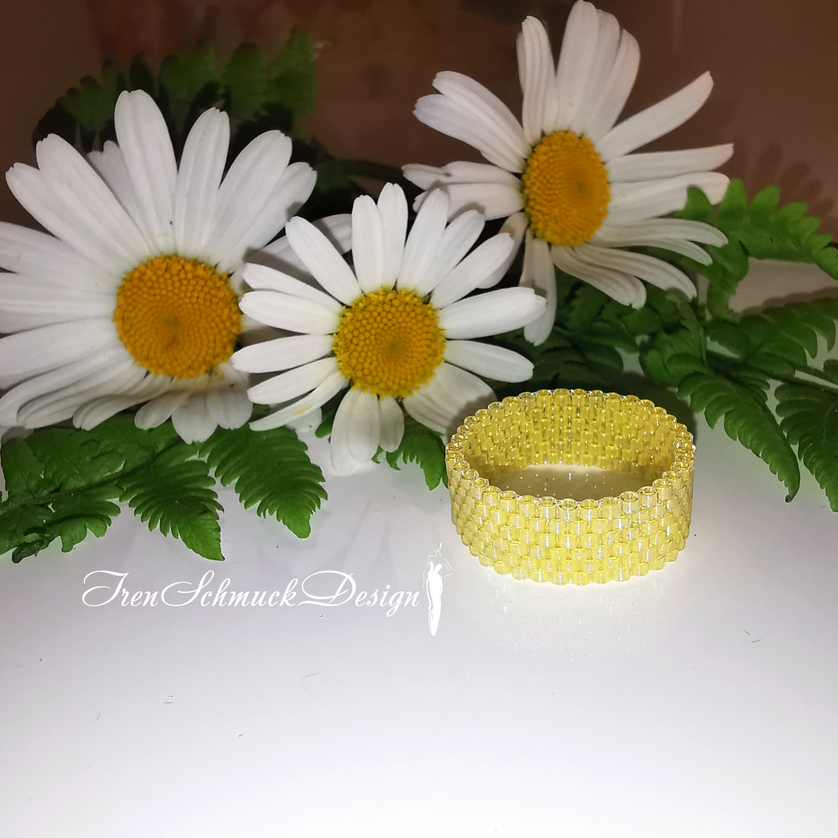 056-Ring/6-Gl.Perlen (0053/SoftYellow)