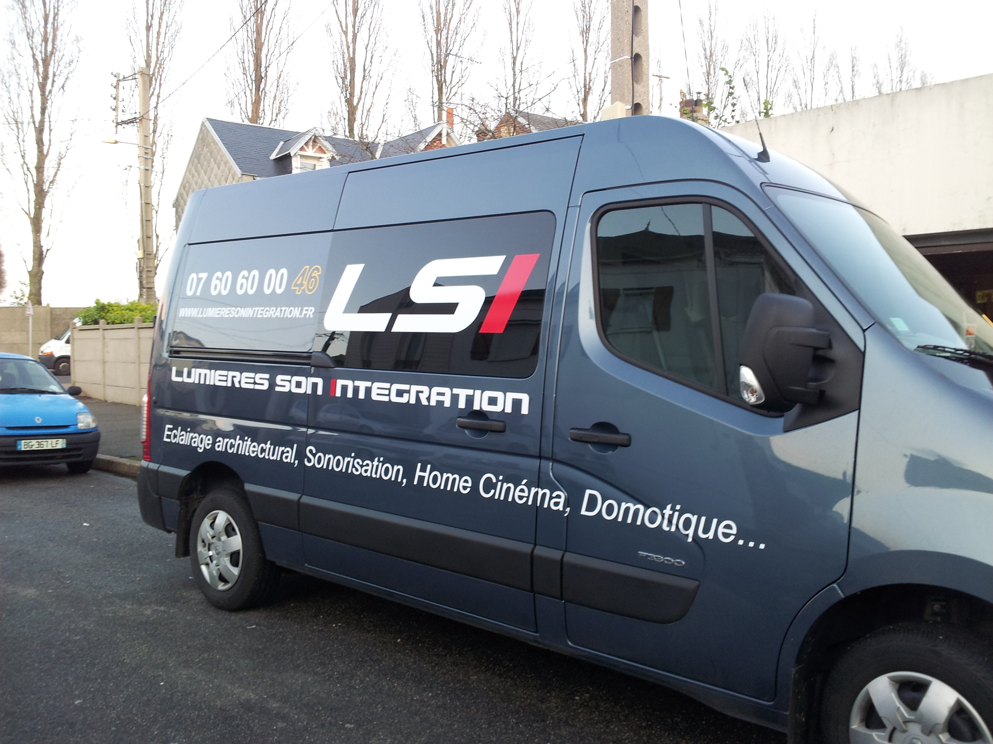 Marquage utilitaire fourgon LSI Lumières Son Intégration éclairage architectural sonorisation home cinéma domotique au Havre