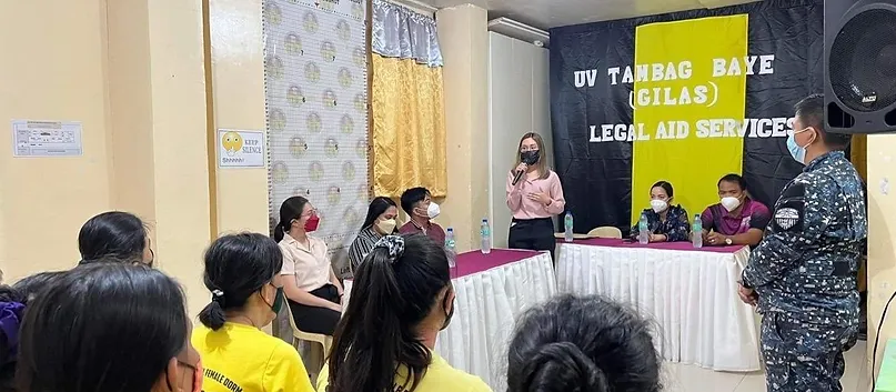 Women helping women; a legal help desk for women deprived of liberty