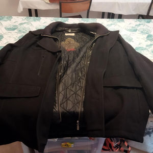 Veste abîmée