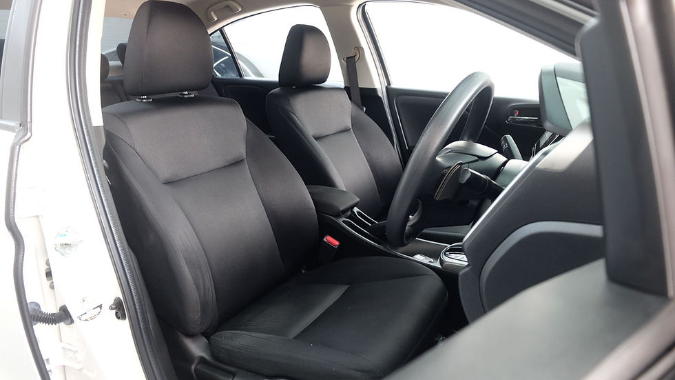 ภาพขนาดย่อ: HONDA CITY 1.5 SV 2014