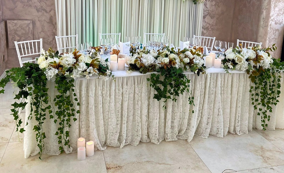 Aranjamente florale artificiale masa de prezidiu - Cod: Nunta210