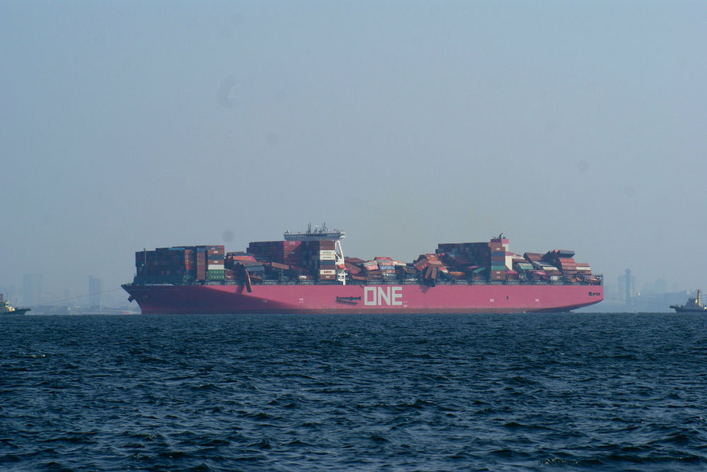 UPDATE Photos show ONE Apus Carnage, Cargo Insurance UPDATE Photos show ONE Apus Carnage, Cargo Insurance