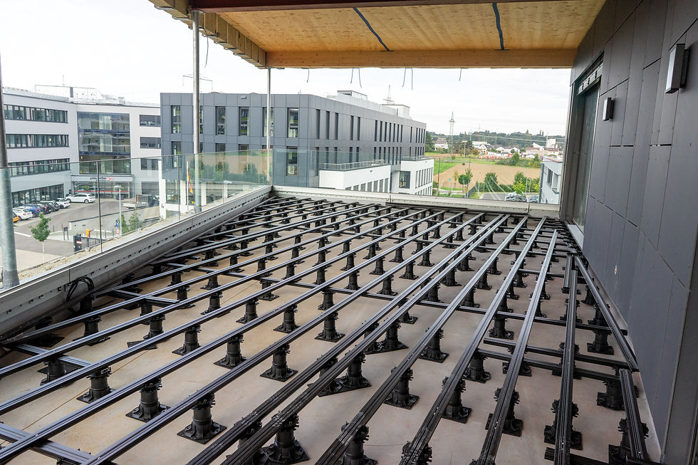 23.11 - TWIXT-Isostep auf Terrassenlager Clip (8).jpg