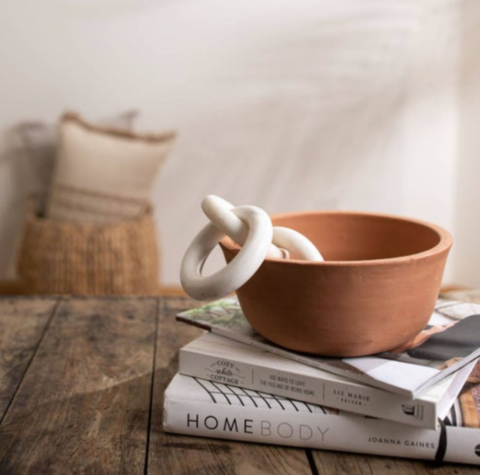 Foreside Home & Garden - Ruth Marble Decorative Chain White