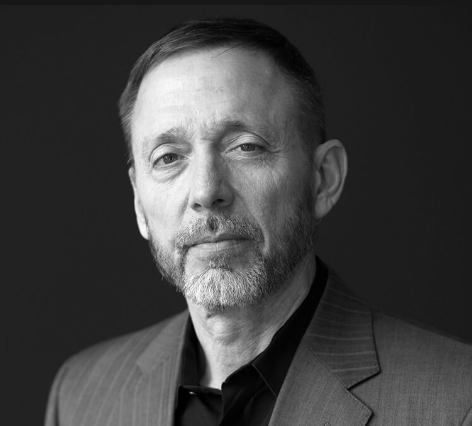 Inspiring people to listen to: The School of Greatness