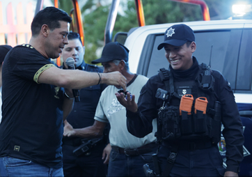 MUNICIPIO DE AGS - ENTREGA LEO MONTAÑEZ NUEVA PATRULLA PARA EL FRACCIONAMIENTO BENITO PALOMINO DENA