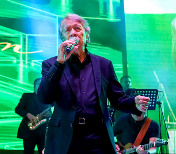 CALVILLO - NOCHE INOLVIDABLE CON NAPOLEÓN EN EL TEATRO DEL PUEBLO DE LA FERIA NACIONAL DE LA GUAYABA 2025