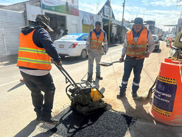 MUNICIPIO DE AGS - MUNICIPIO DE AGUASCALIENTES REFUERZA TRABAJOS DE BACHEO EN DISTINTAS ZONAS DE LA CIUDAD