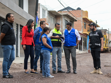 MUNICIPIO DE AGS - SUPERVISA LEO MONTAÑEZ AVANCE EN LA REHABILITACIÓN DE LAS CALLES PEDRO CORONEL Y CARLOS FUENTES MARES