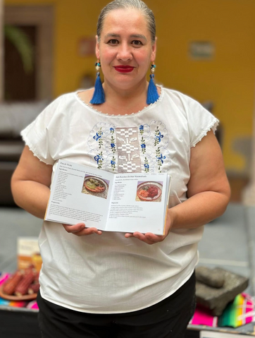 GOBIERNO DE AGS - ELLA ES GABRIELA DE ANDA, GUARDIANA DE LA COCINA TRADICIONAL DE AGUASCALIENTES