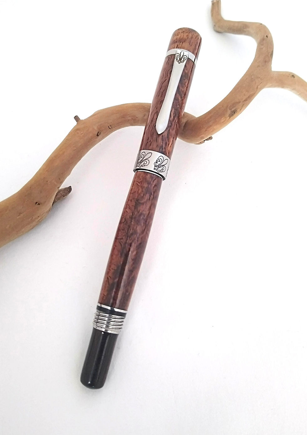 Thumbnail: Curly Koa Genesis Pen