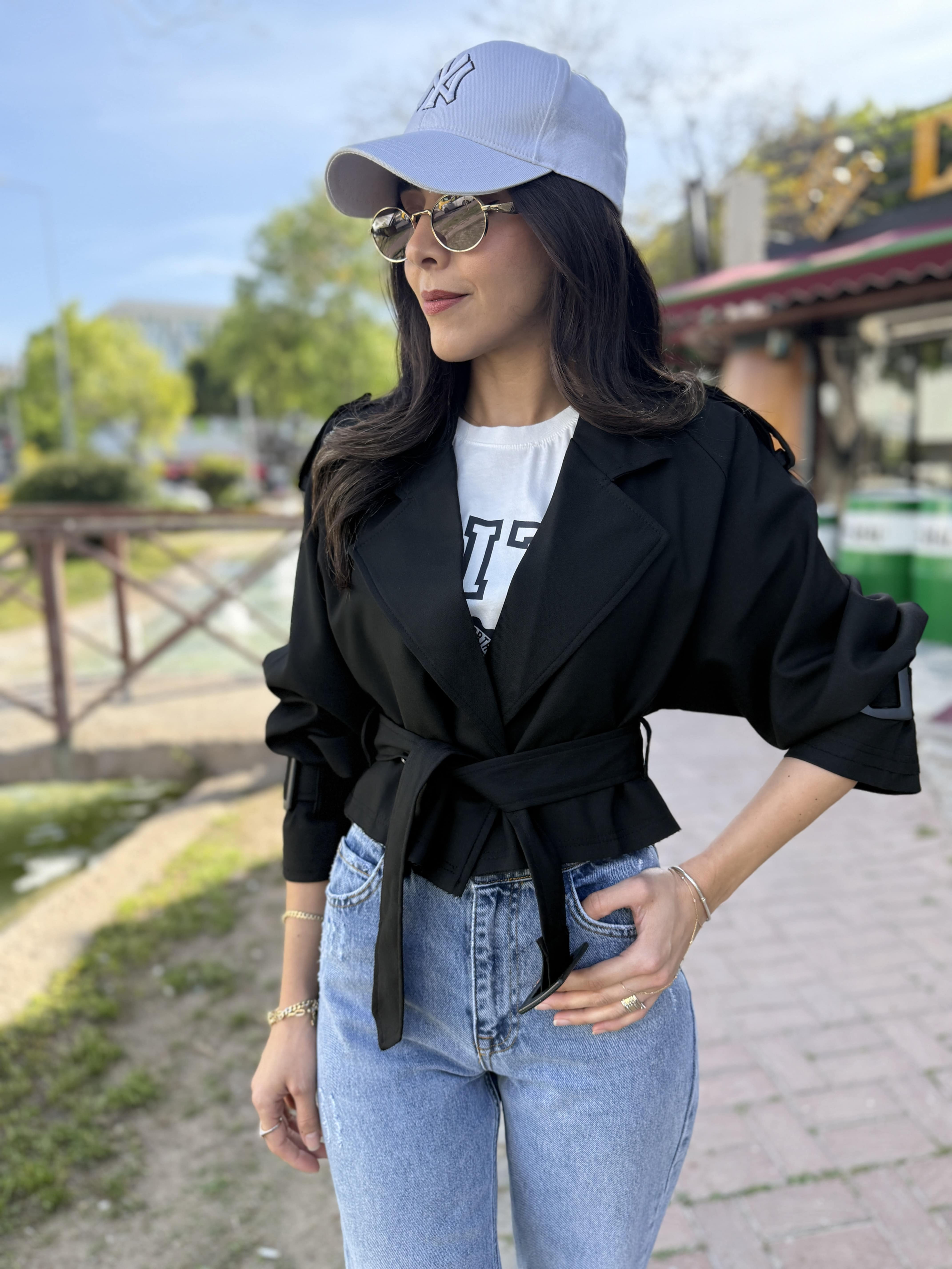 KISA TRENÇKOT SİYAH