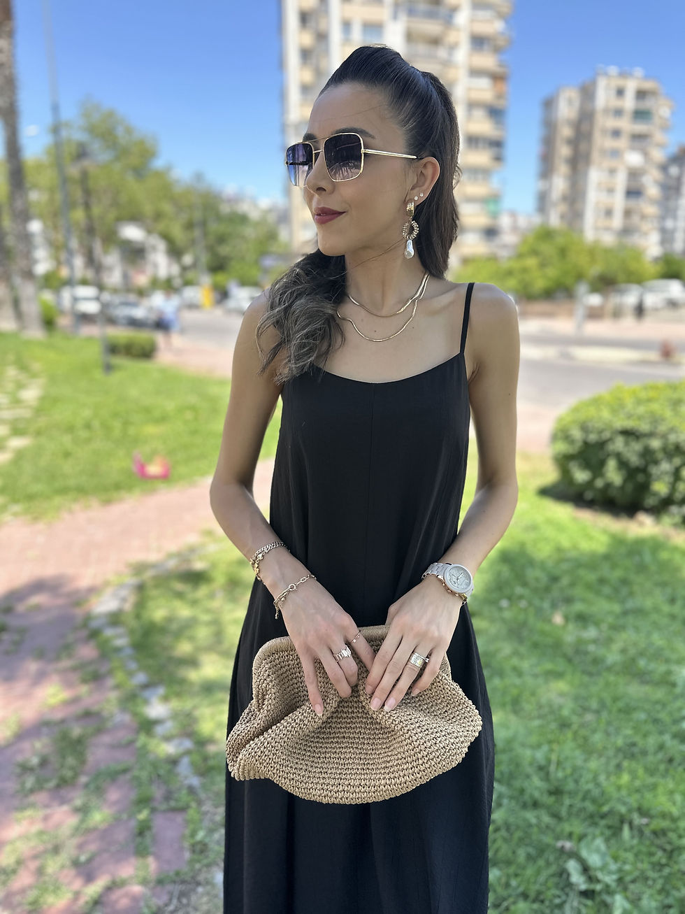 ASKILARI AYARLAMALI UZUN ELBİSE SİYAH