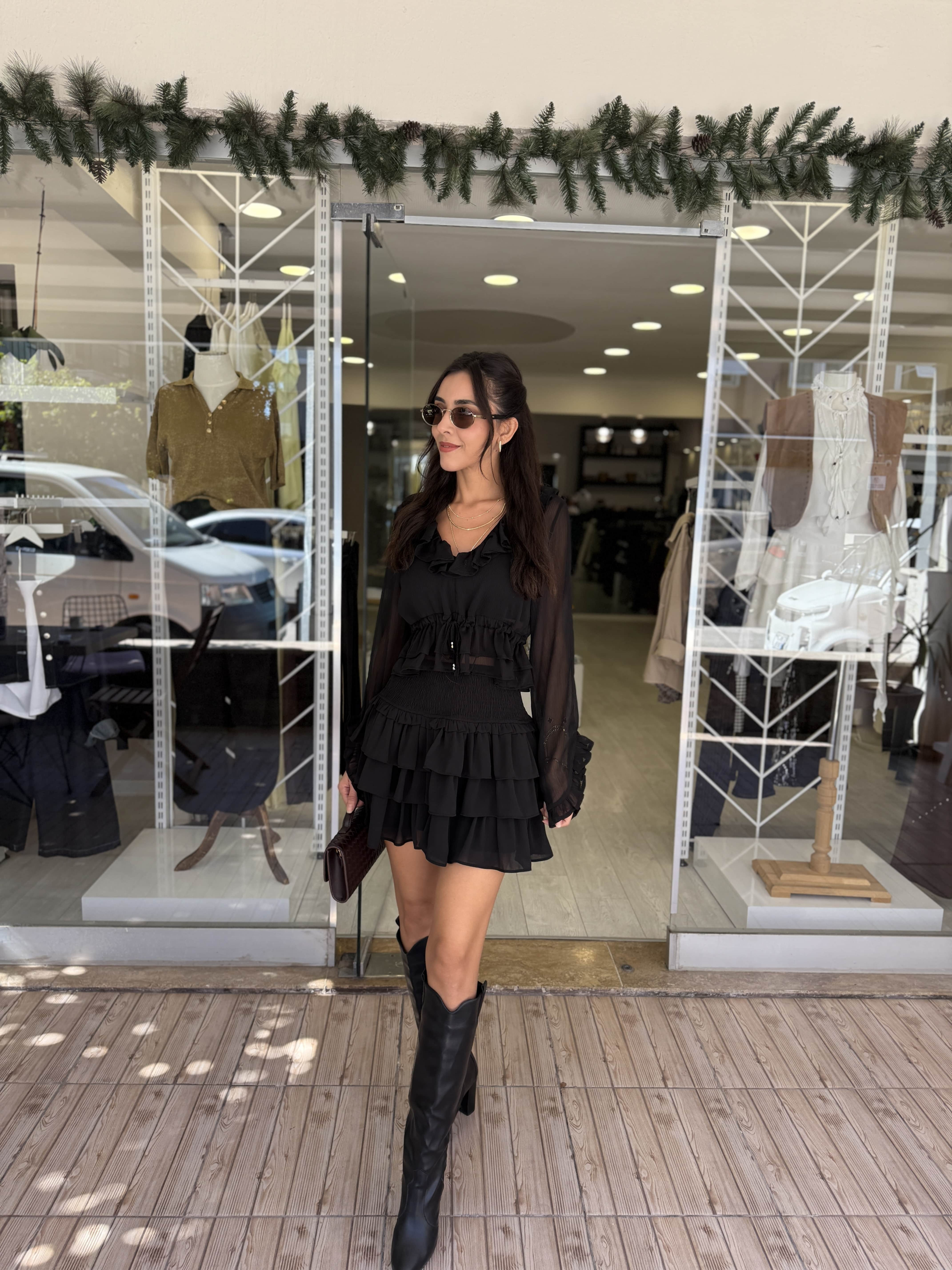 ETEĞİ KATLI BLUZ TAKIM