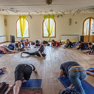 Writer: RESERVATIONS @ CAL PAU CRUSET