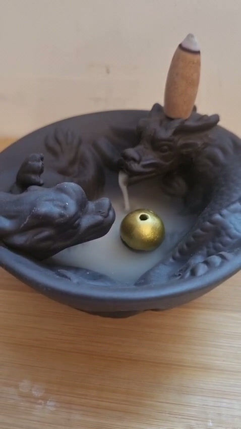 Miniaturbild: Rückfluss Räucherkegelhalter "Dragon" majestätisch räuchern