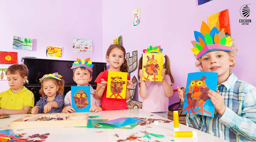 kids-with-thier-drawings