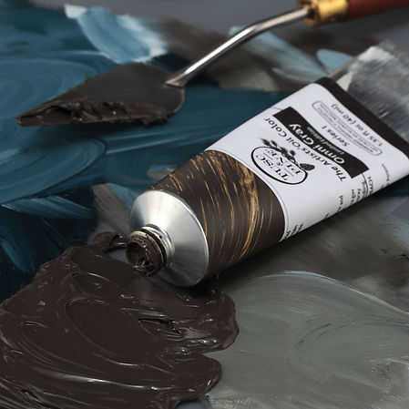 omni-gray-2026-tusc-pine-oil-beauty-closeup-before.jpg
