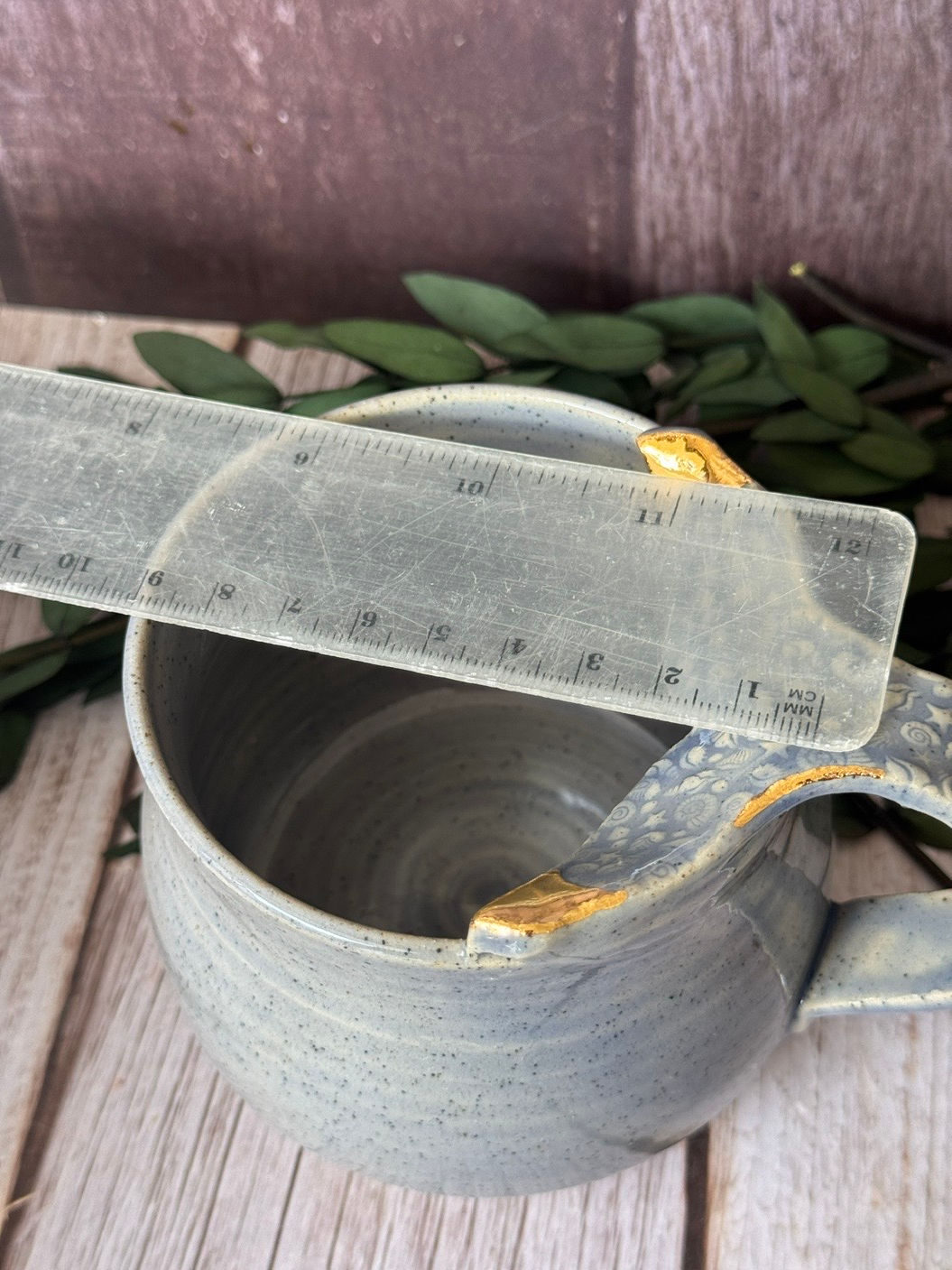 Whale tail handle mug - Soft Purple