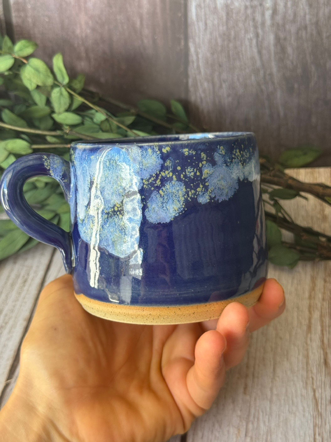 Love you to the moon… Mug in dark blue