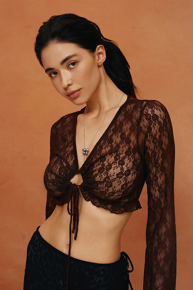 Necklace for V neckline