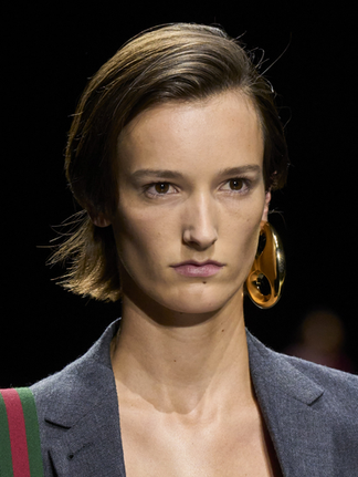 Volumetric mono earring by Gucci in 2024