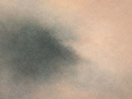 Do iPhone and Android Users Use Their Cameras Differently? A Content Analysis