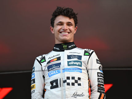 Norris: Menang Di Monako Tidak Seemosional Pole Position