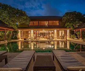 Exquisite Walking Distance Villa Designed by Popo Danes – Leasehold & Freehold Options