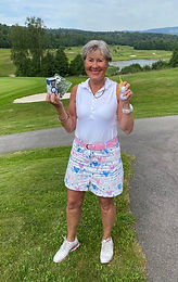 Astrid Mona golf.jpg