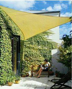 Triangular shade sail