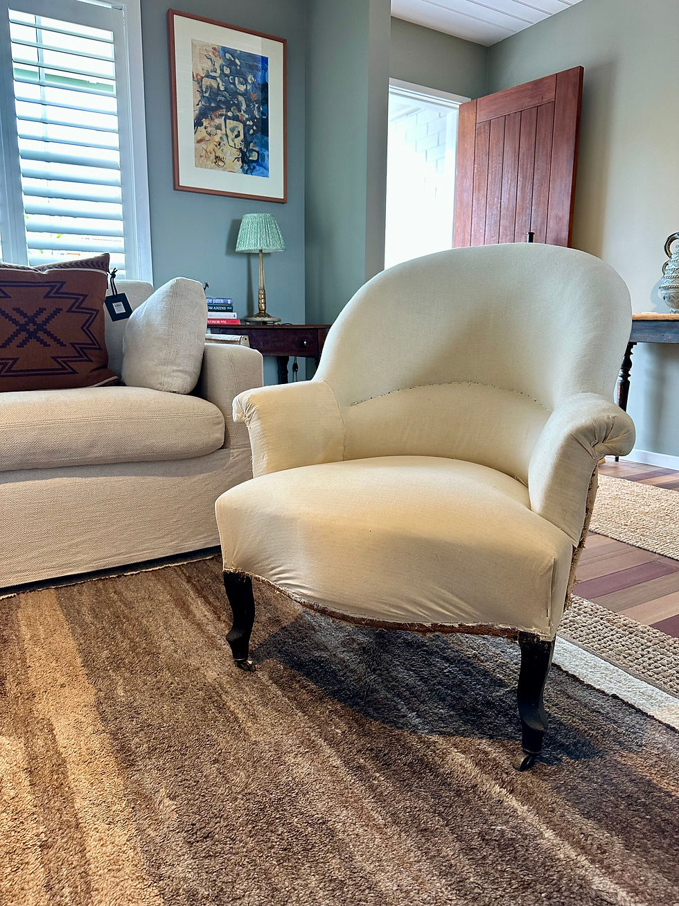 Thumbnail: Antique French Chair