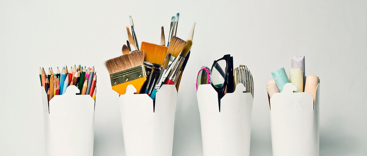 Storage containers for art and craft
