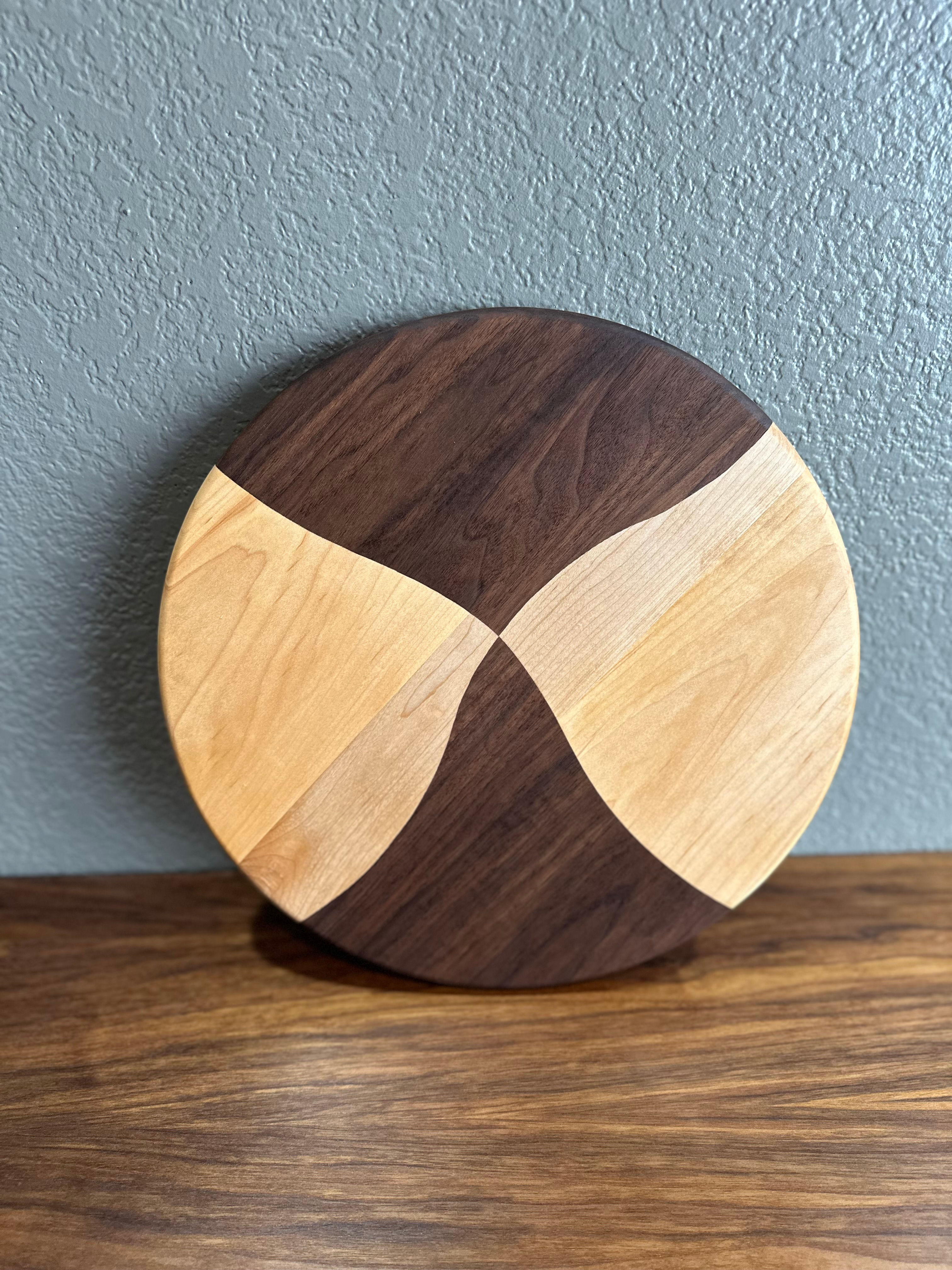 Dual Species Circle Board