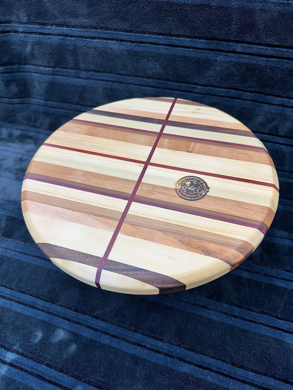Thumbnail: Round Cutting Board