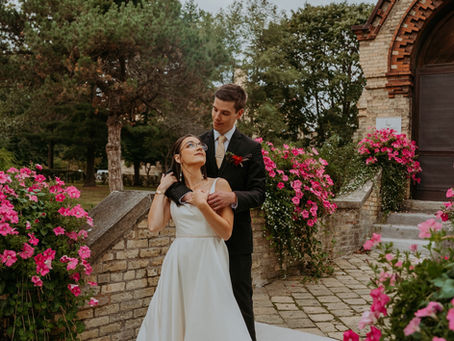 Timeless Summer Wedding at the Dekoven Center in Racine, WI | Heather + Brian