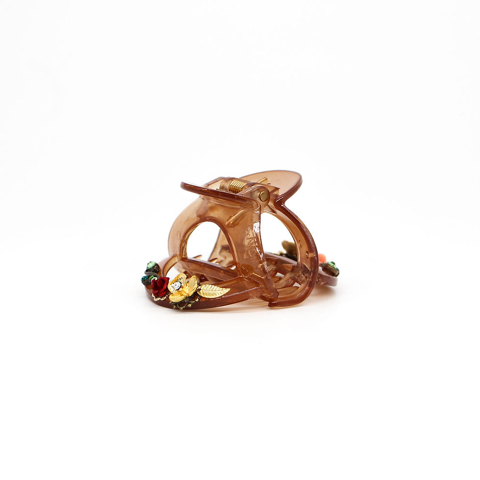 Thumbnail: The Lasalle Collection: Laura Jaw Clip (Medium)