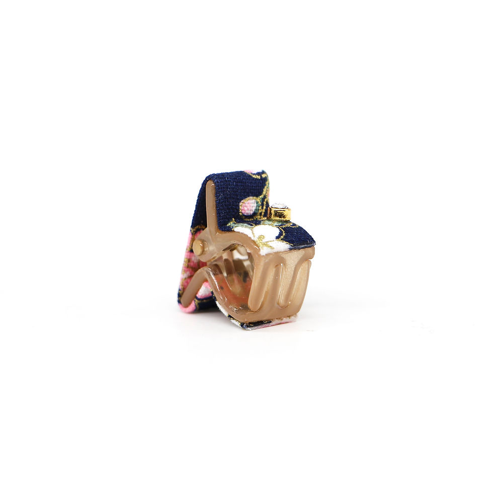 Thumbnail: Haru Collection: Tania Jaw Clip with Swarovski Crystals (Mini)