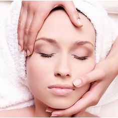 Screen Shot 2021-08-11 at 12.08_edited.jpg