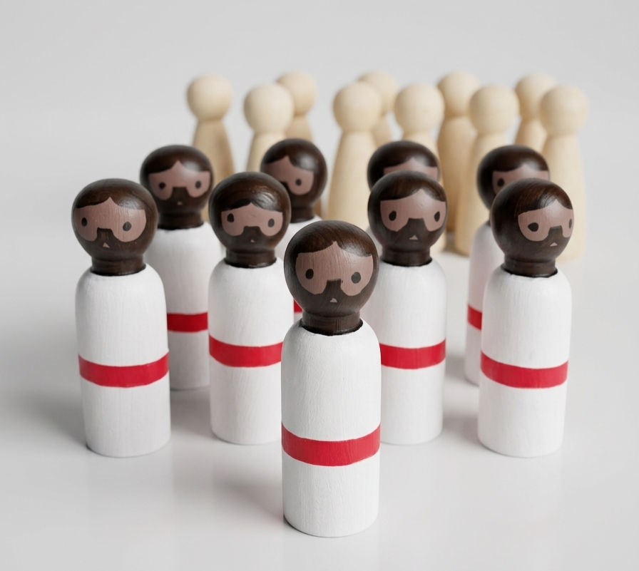 Thumbnail: Jesus Peg Dolls