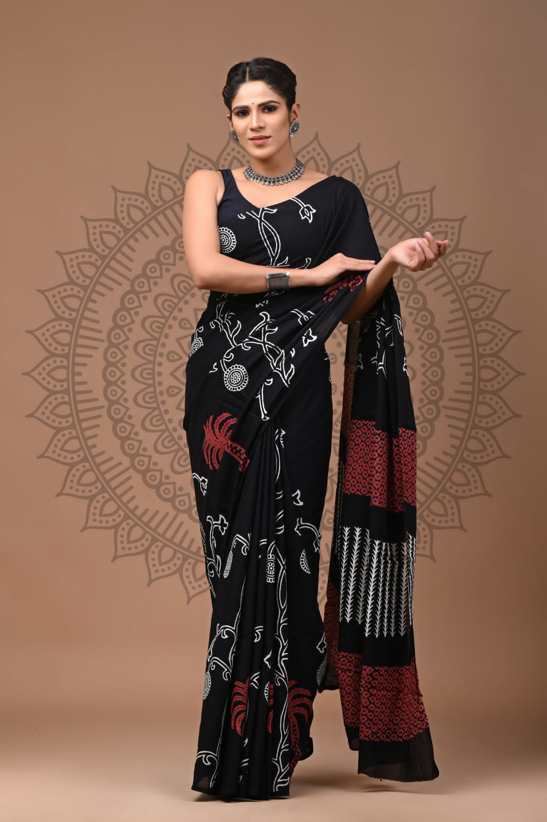 Black and Red Bagru Mul Mul Cotton