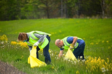 Rotary Spring Cleanup 2020 6.jpg