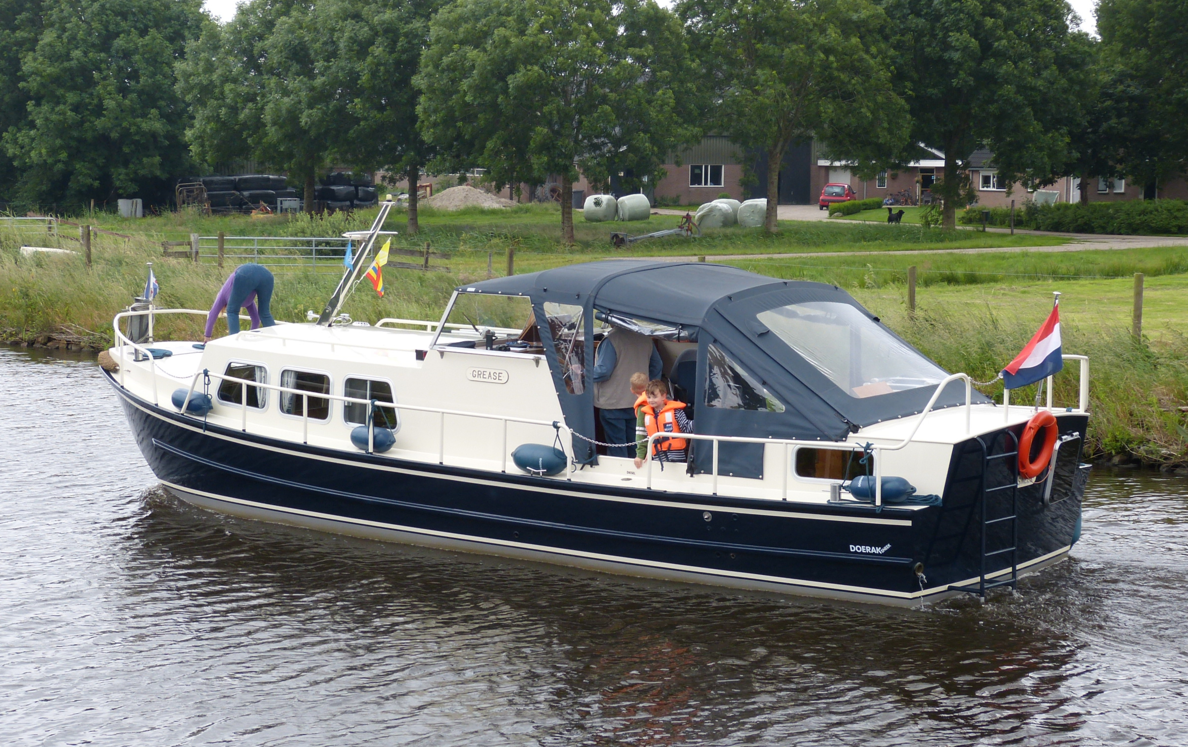Doerak LX 1000 AK van Holiday Boatin Doerak in Sneek
