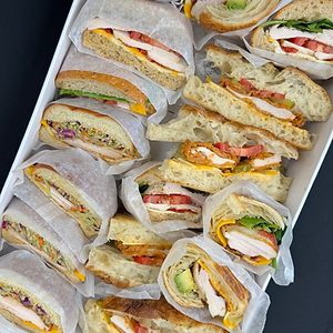 Chef's Choice Variety Box - (10 Pieces)