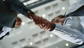 InsightEdge | Strategische Groei, Interim-Management & Boardroom Advisering