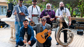A Nova Velha Banda leva a música das tradicionais Street Bands para a programação da Expo-Arte de Rua