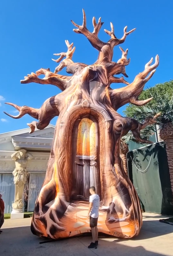 Thumbnail: The Haunted Tree - Halloween Decorations