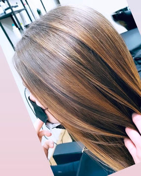 EINZIGART HAARWERK Coiffure Salon Uster Zürich Dübendorf Hairdresser Balayage Herren Männer Damen Frauen Teen Jugendliche Bahnhof Dübendorf Kinder Kurzhaarschnitt Coiffeure Zürich Uster Wallisellen Dübendorf hairdresser haare schneiden spezialfrisur atelier uster haarsalon salon Keune haarprodukte problemhaar schuppen haardoktor dübendorf