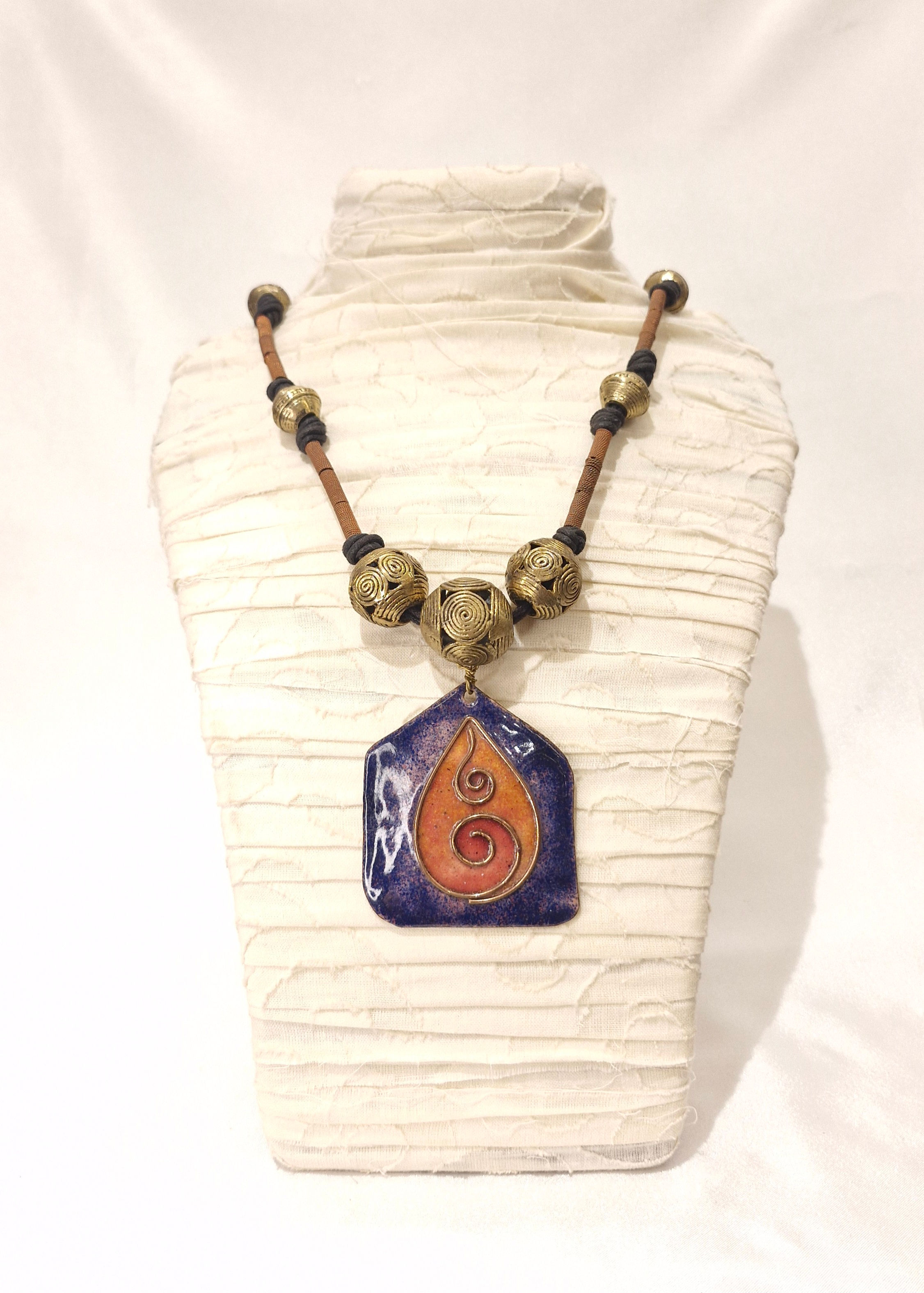 HANDCRAFTED FUSION NECKLACE
